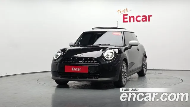 Mini Cooper — Фото автомобиля 3