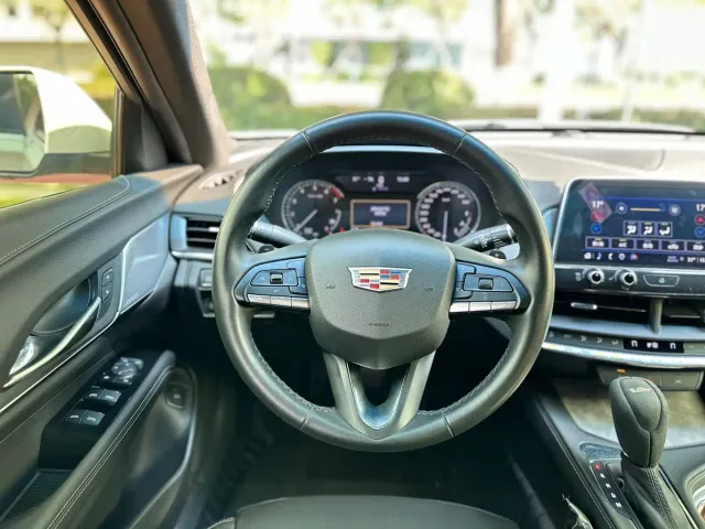 Cadillac CT4 — Фото автомобиля 10