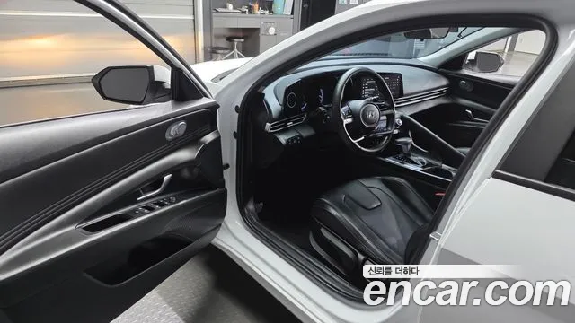 Hyundai AVANTE Modern — Фото автомобиля 10