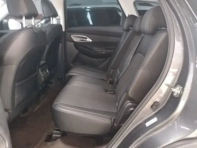 Changan X7 Plus — Фото автомобиля 16