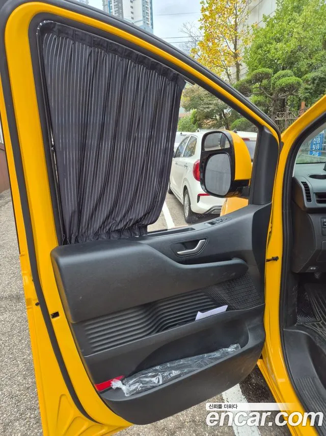 Hyundai Staria New — Фото автомобиля 13