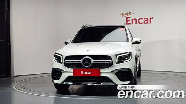 Mercedes-Benz GLB-Class — Фото автомобиля 3