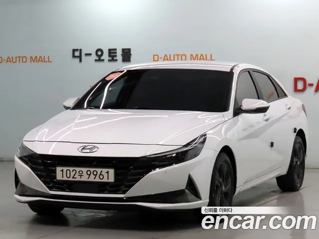 Фотография автомобиля — Hyundai Avante CN7