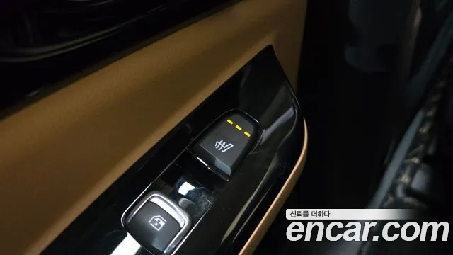 Kia Canival Carnival 4 поколение Дизель 9 мест Signature — Фото автомобиля 18