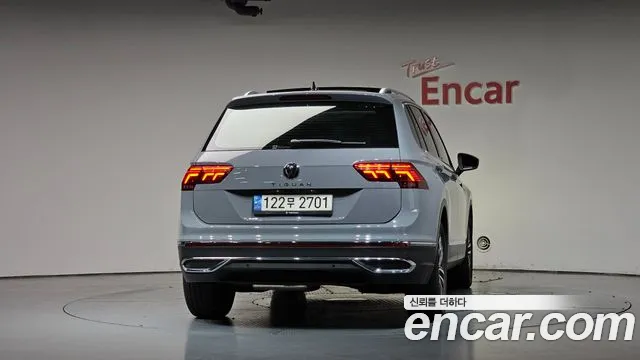 Volkswagen Tiguan Tiguan 2 поколение 2.0 TDI Prestige — Фото автомобиля 2