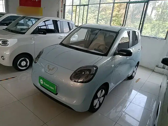 Фотография автомобиля — Wuling Hongguang Mini EV