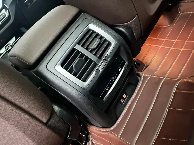 BMW X3 — Фото автомобиля 12