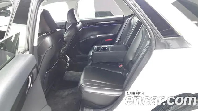 Hyundai Grandeur GN7 — Фото автомобиля 18