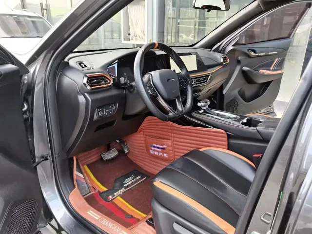 Changan Oushang X5 — Фото автомобиля 7