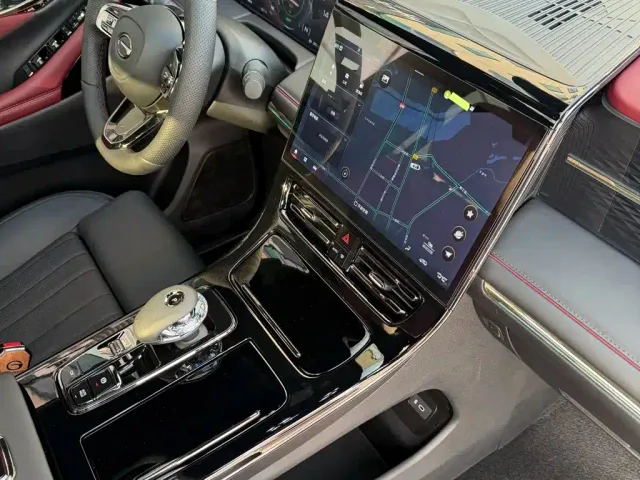 GAC Trumpchi M8 — Фото автомобиля 7