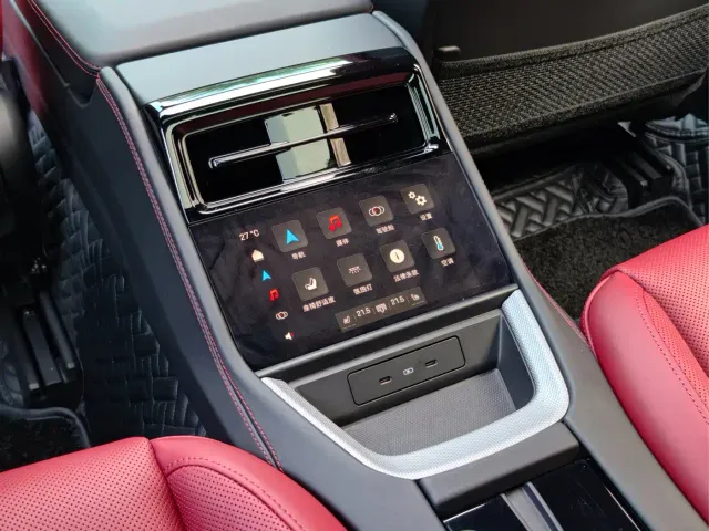Porsche Panamera — Фото автомобиля 27