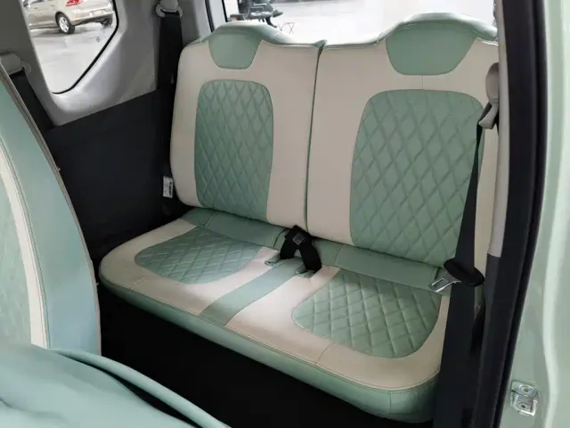 Wuling Hongguang Mini EV — Фото автомобиля 15