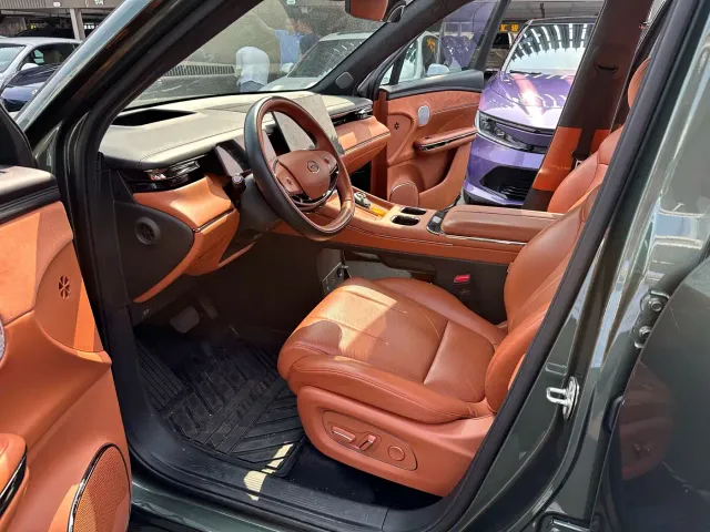 GAC Trumpchi Trumpchi Xiangwang S7 2025 Model 180km Ultra AWD LiDAR Edition — Фото автомобиля 8