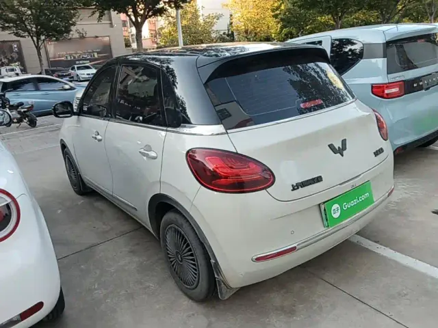 Wuling Bingo — Фото автомобиля 4