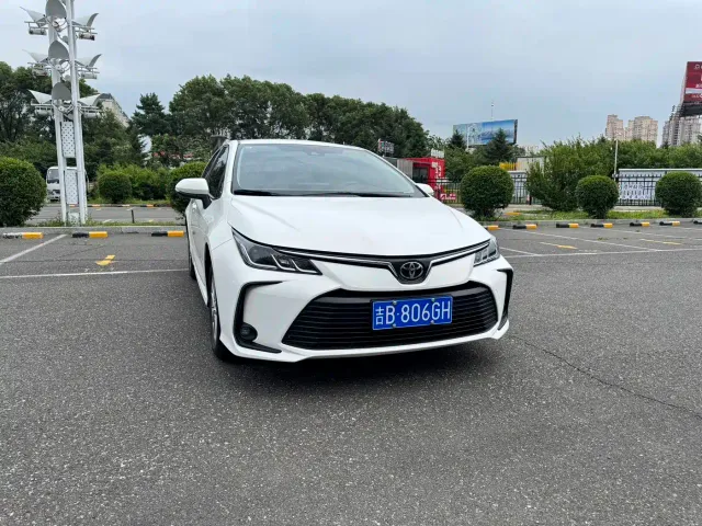 Toyota Corolla — Фото автомобиля 3