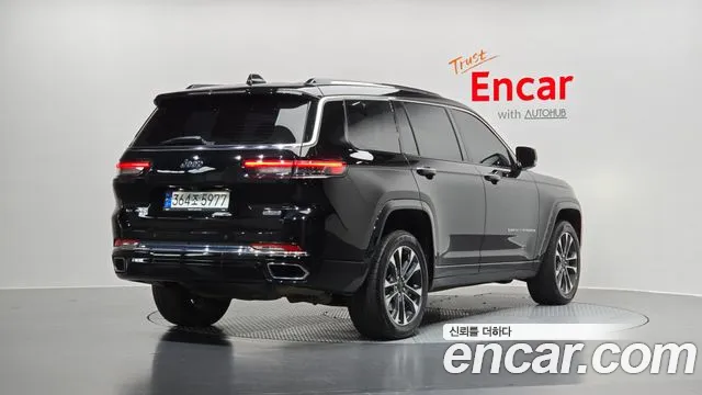 Jeep Cherokee Grand Cherokee(WL) L 3.6 Overland — Фото автомобиля 2