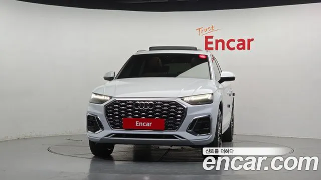 Audi Q5 FY — Фото автомобиля 3