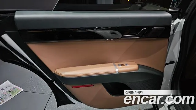 Hyundai Grandeur GN7 — Фото автомобиля 14