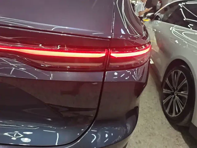 Nio EC7 — Фото автомобиля 7