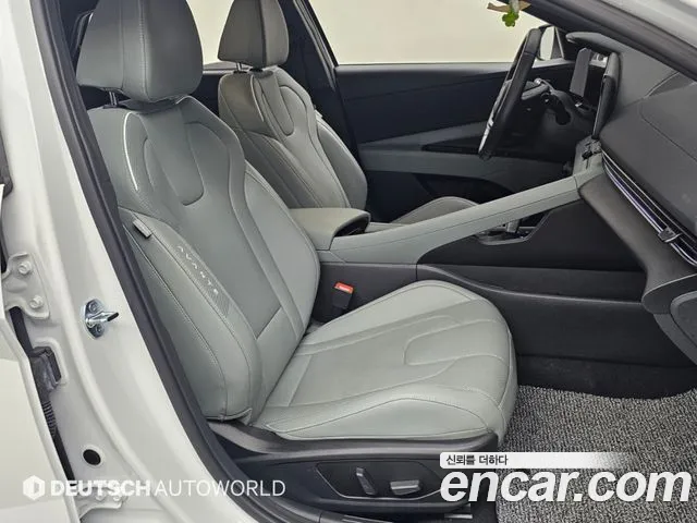 Hyundai Avante CN7 — Фото автомобиля 10