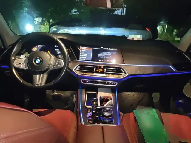 BMW X5 — Фото автомобиля 10