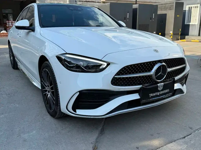 Mercedes-Benz C-Class — Фото автомобиля 3