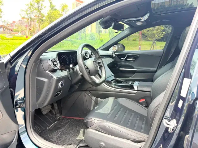 Mercedes-Benz C-Class — Фото автомобиля 6