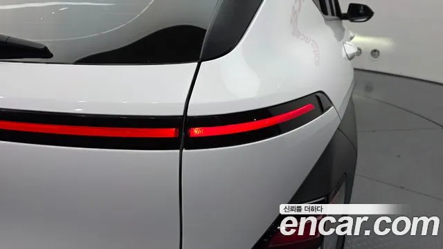 Hyundai Kona — Фото автомобиля 8
