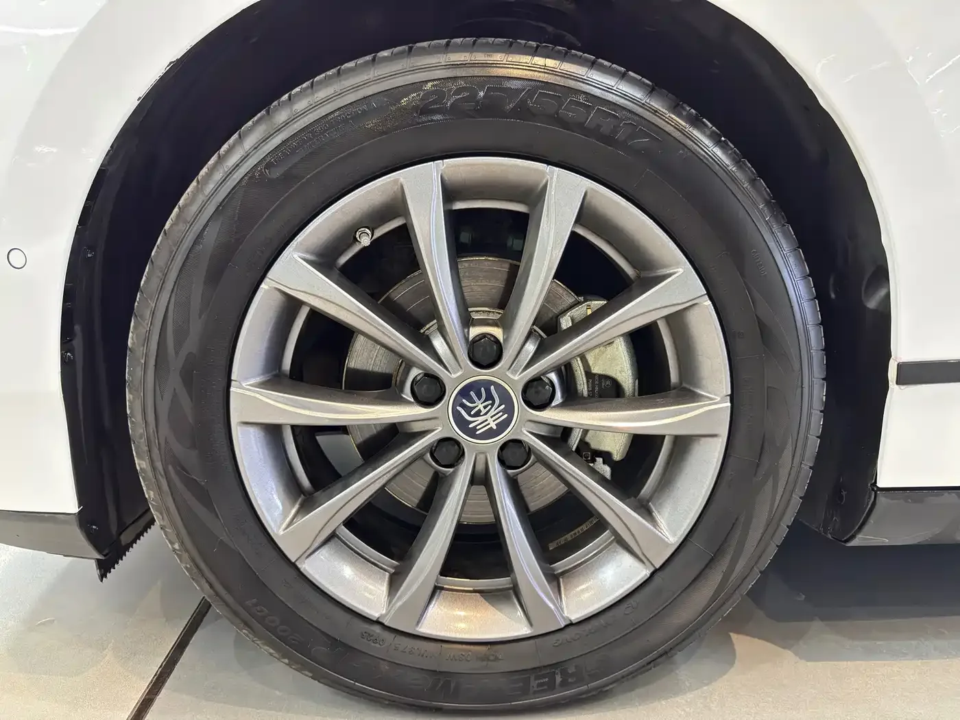 BYD Qin L 2025 EV 545KM Superior — Фото автомобиля 10