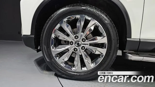 KG_Mobility_Ssangyong Rexton — Фото автомобиля 5