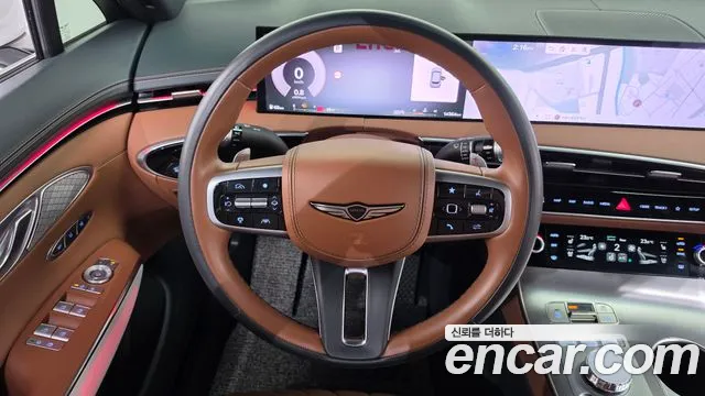 Genesis GV70 — Фото автомобиля 19
