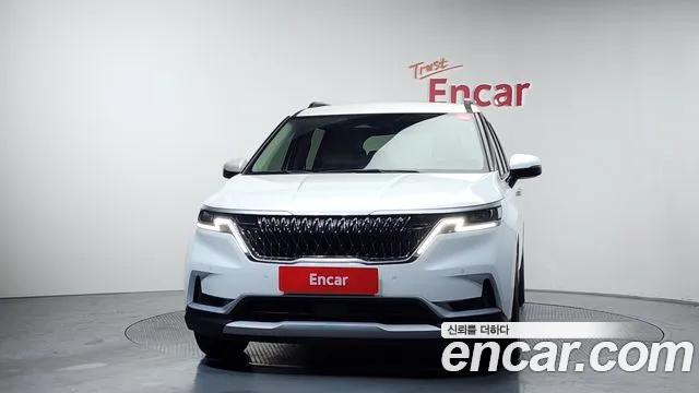 Kia Canival Carnival 4 поколение Дизель 9 мест Prestige — Фото автомобиля 3