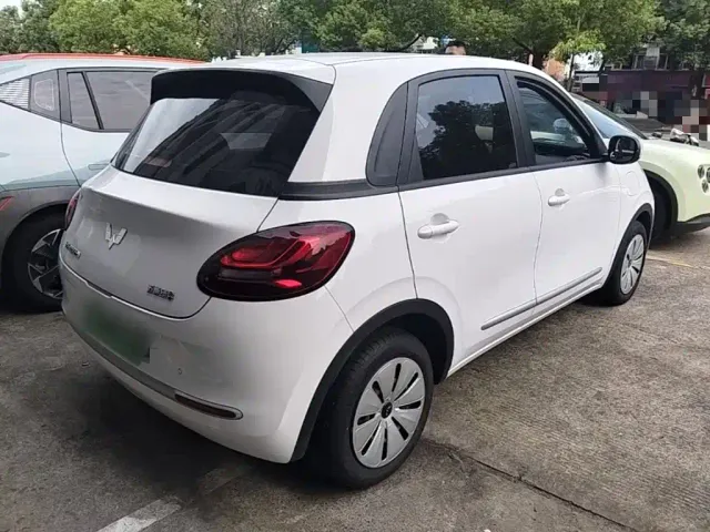 Wuling Bingo — Фото автомобиля 6