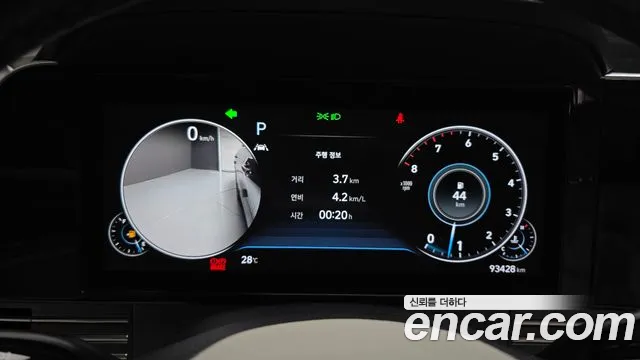 Hyundai Grandeur New — Фото автомобиля 11