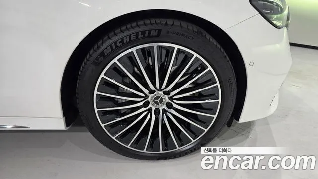 Mercedes-Benz E-Class W214 — Фото автомобиля 5