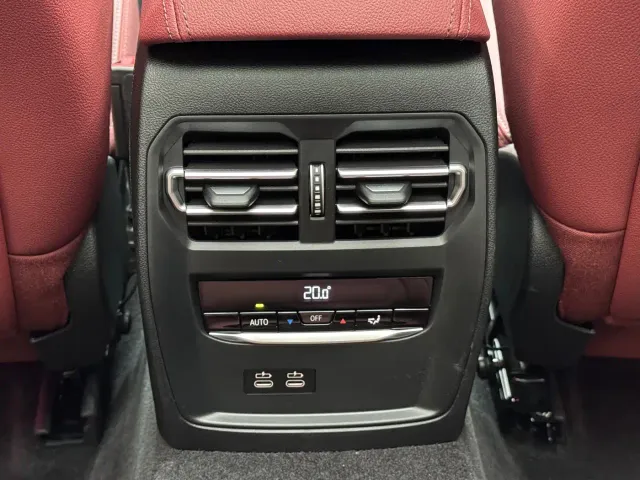 BMW 3 Series — Фото автомобиля 15