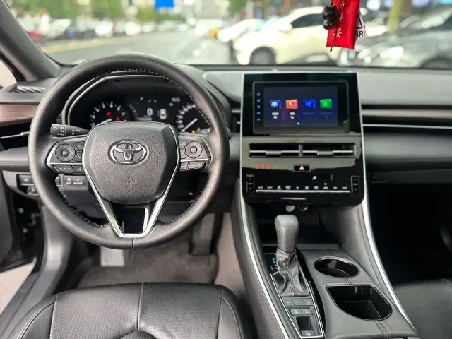 Toyota Avalon — Фото автомобиля 9