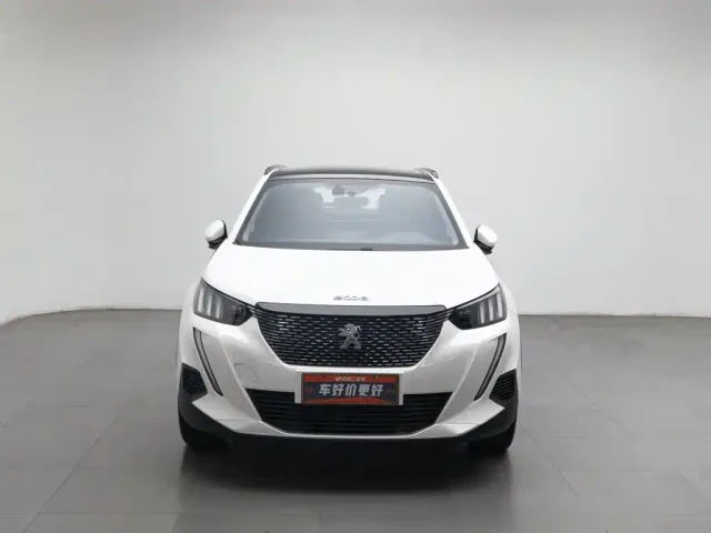 Peugeot 2008 — Фото автомобиля 3
