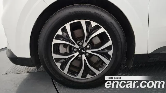 Kia Canival Carnival 4 поколение Бензин 11 мест Prestige — Фото автомобиля 5