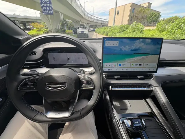 Geely Xingrui — Фото автомобиля 13