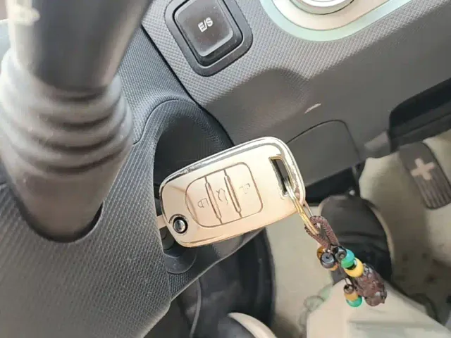 Wuling Hongguang Mini EV — Фото автомобиля 8