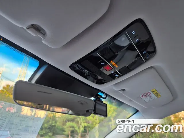 Hyundai Grandeur GN7 — Фото автомобиля 13