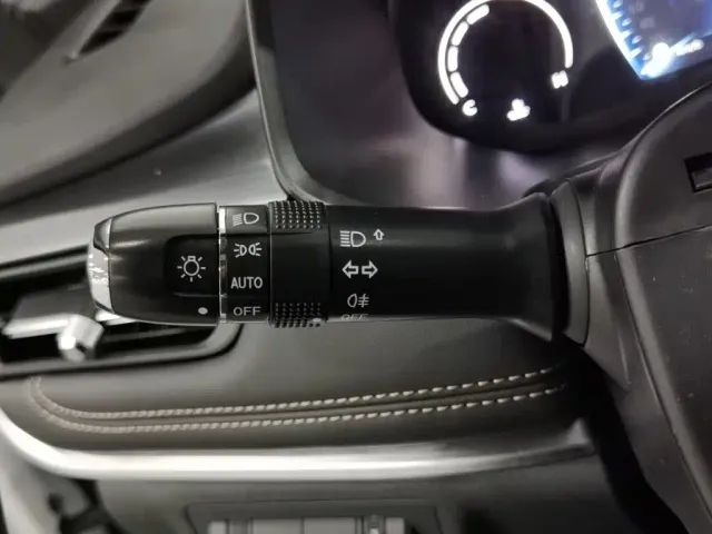 Chery Tiggo 8 — Фото автомобиля 21