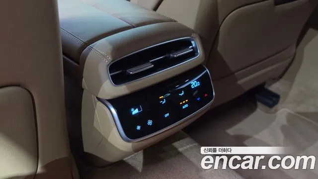 Genesis G80 Бензин 2.5 турбо AWD — Фото автомобиля 26
