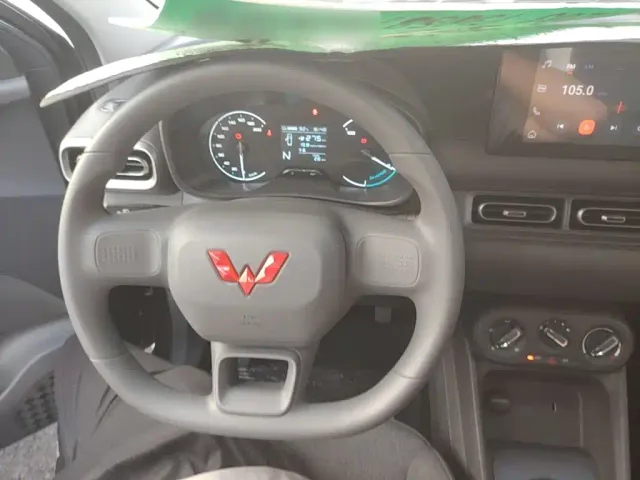 Wuling Hongguang — Фото автомобиля 10