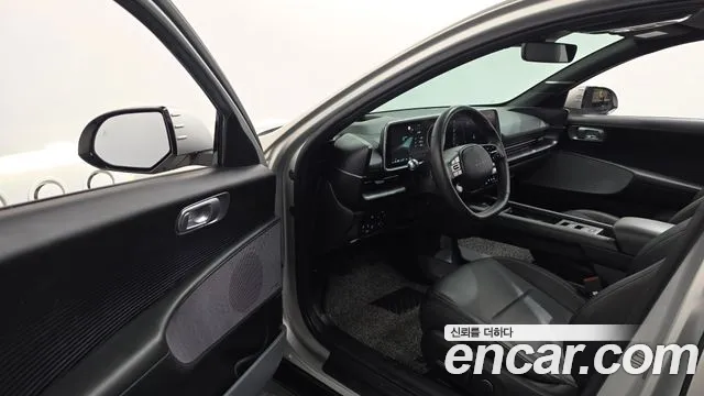 Hyundai Ioniq 6 — Фото автомобиля 15