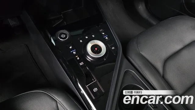 Kia Niro Niro (New) — Фото автомобиля 12