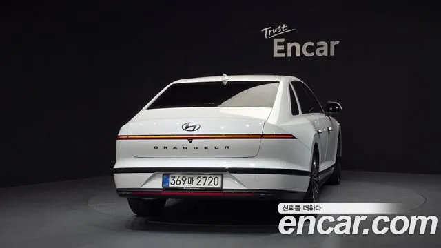 Hyundai Grandeur GN7 — Фото автомобиля 4