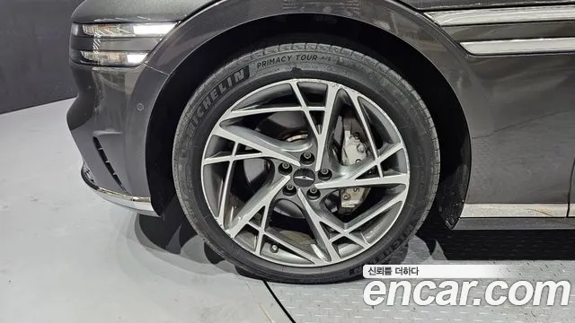 Genesis G90 Бензин 3.5 Turbo 2WD — Фото автомобиля 5