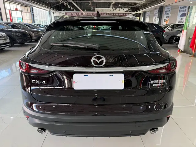 Mazda CX-4 — Фото автомобиля 13